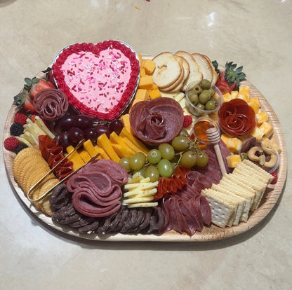 Snack Tray Charcuterie - For 8-10 people.