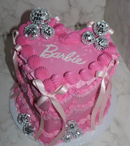 Heart Vintage Cakes