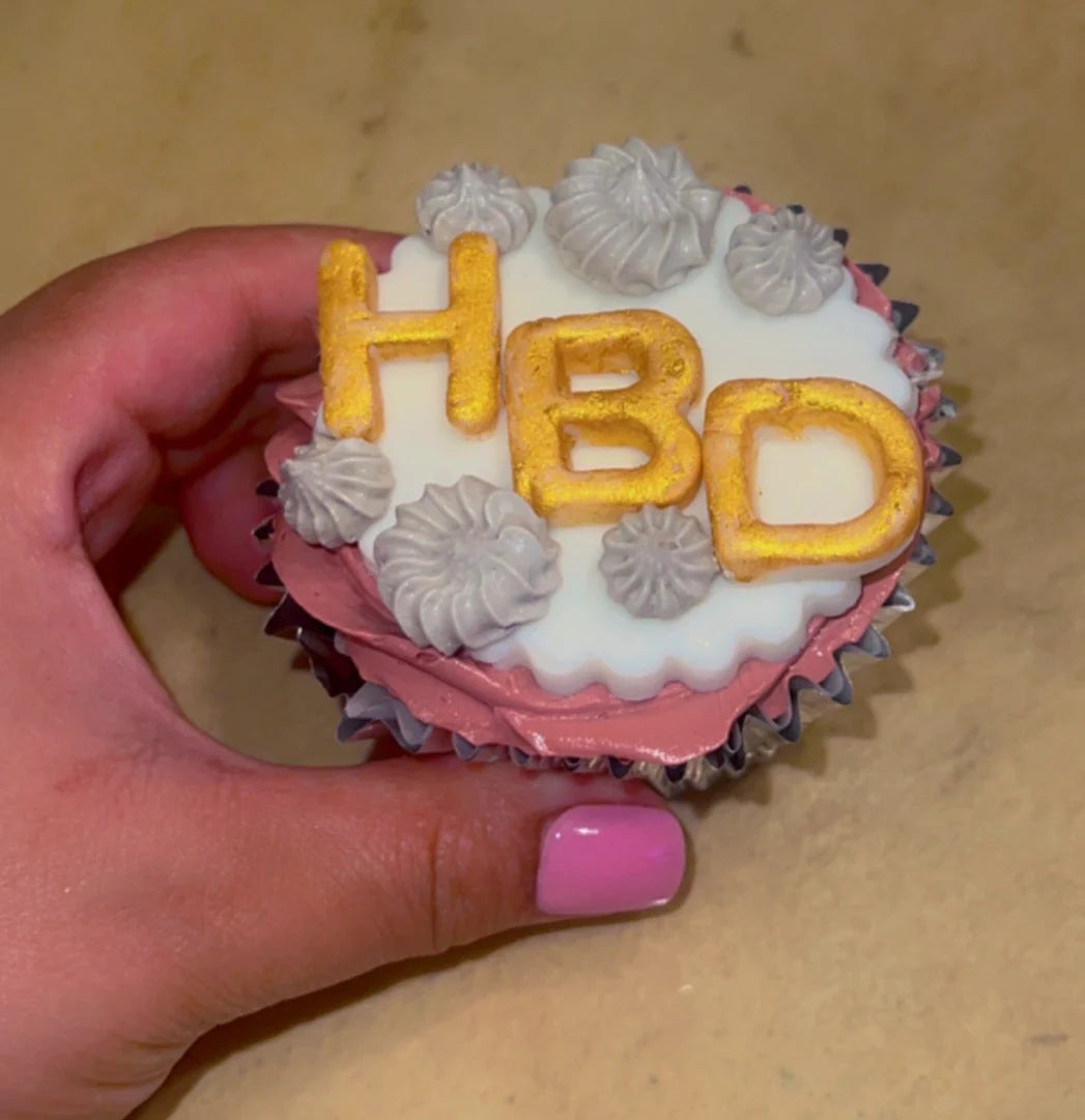 Custom Theme Cupcakes